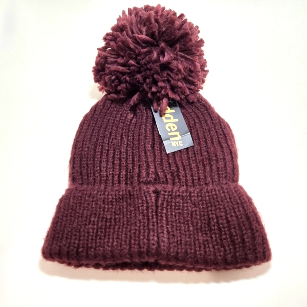 Madden Knit Hat NWT Burgundy Wine Color Soft Warm Fluffy Women's Winter Beanie